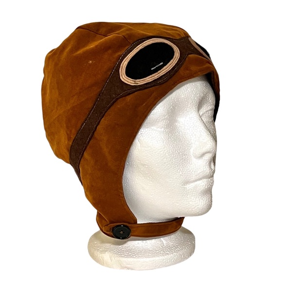 Kids Aviator Soft Helmet Hat with appliqué goggles and Chin strap - Picture 2 of 6